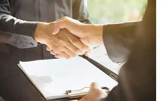 Tramisteps US te ayuda con tu Renovación de Residencia en EEUU