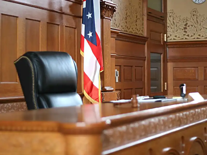 diferencia entre asilo afirmativo y asilo defensivo